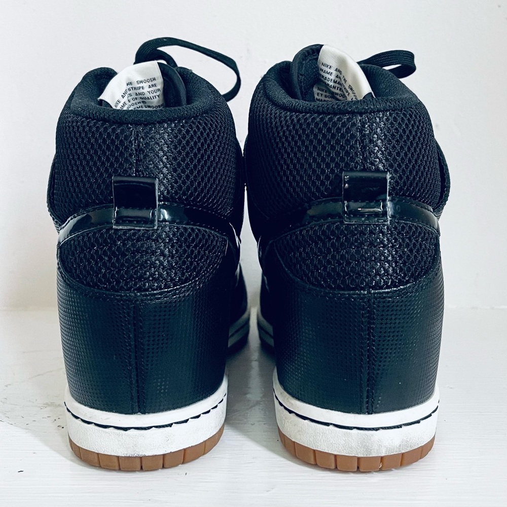 dunk sky hi essential wedge sneaker